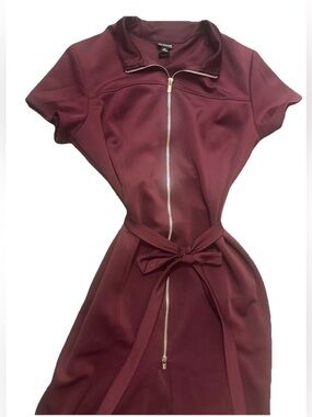 En focus Studio Wine Zip-Front Belted Midi Dress